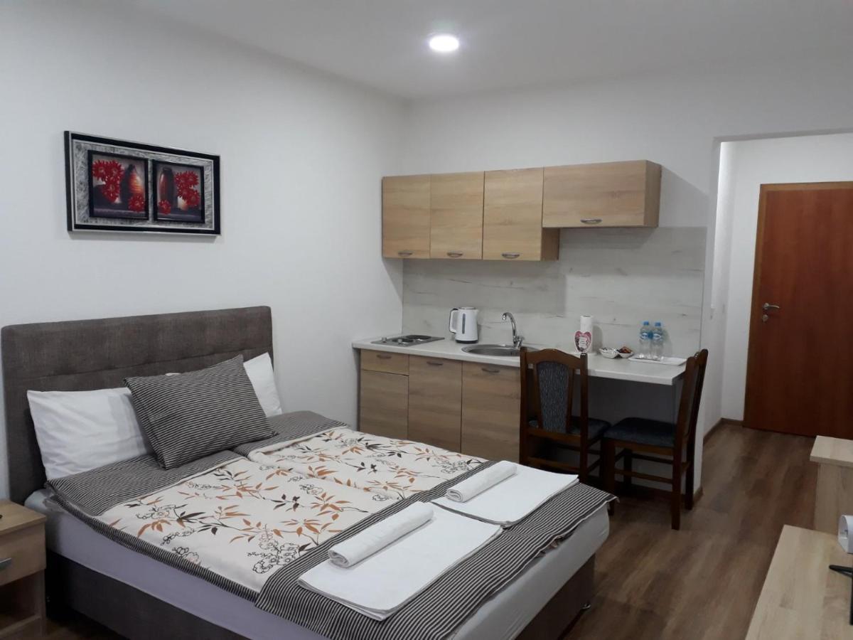 Apartments Karic Aerodrom Tuzla Dubrave Gornje Exterior photo