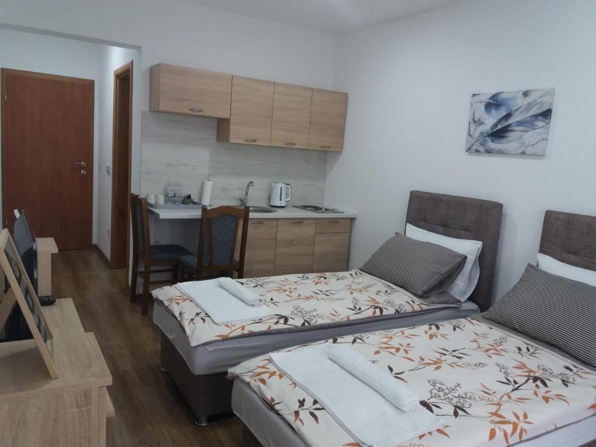 Apartments Karic Aerodrom Tuzla Dubrave Gornje Exterior photo