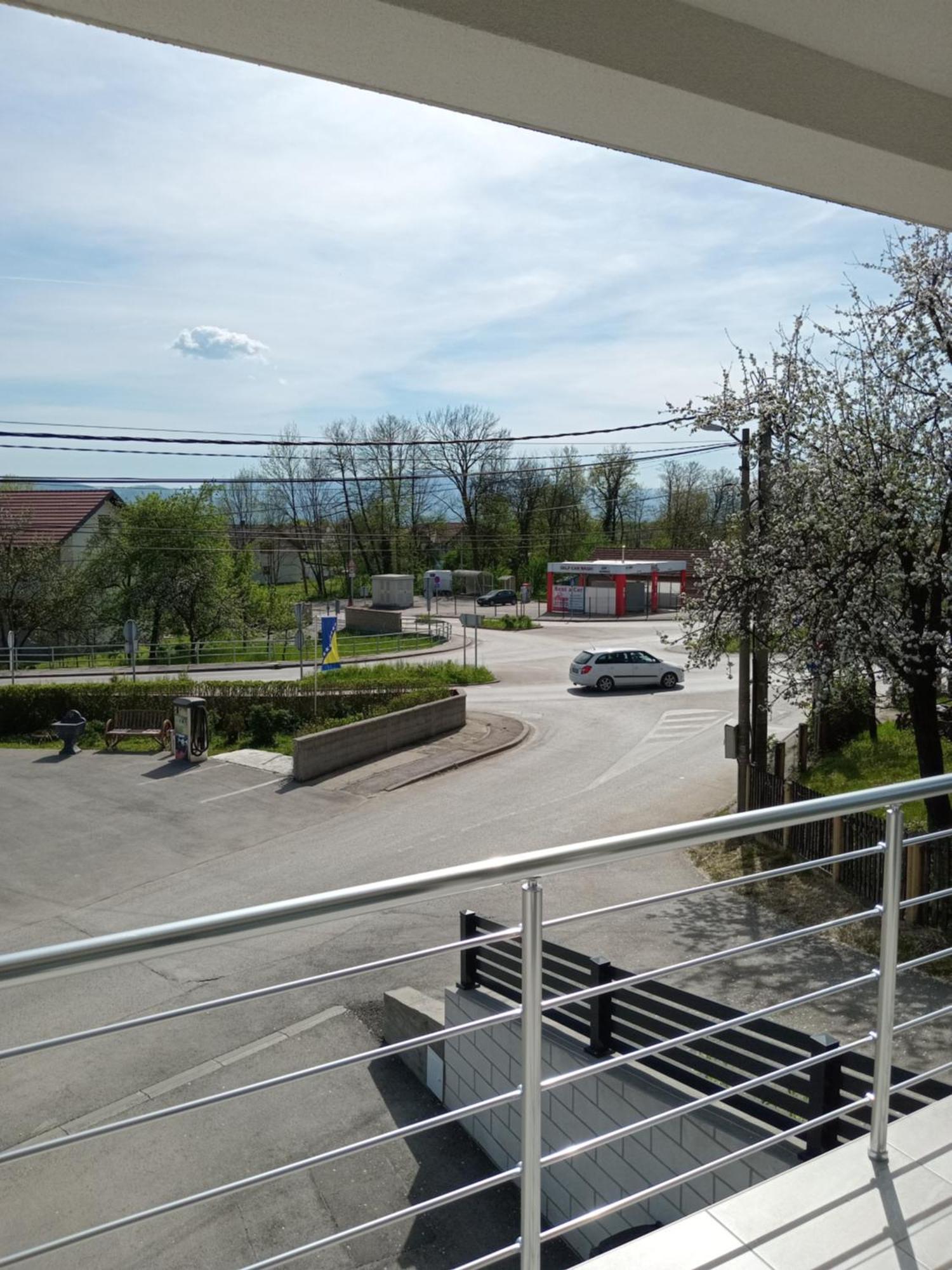 Apartments Karic Aerodrom Tuzla Dubrave Gornje Exterior photo
